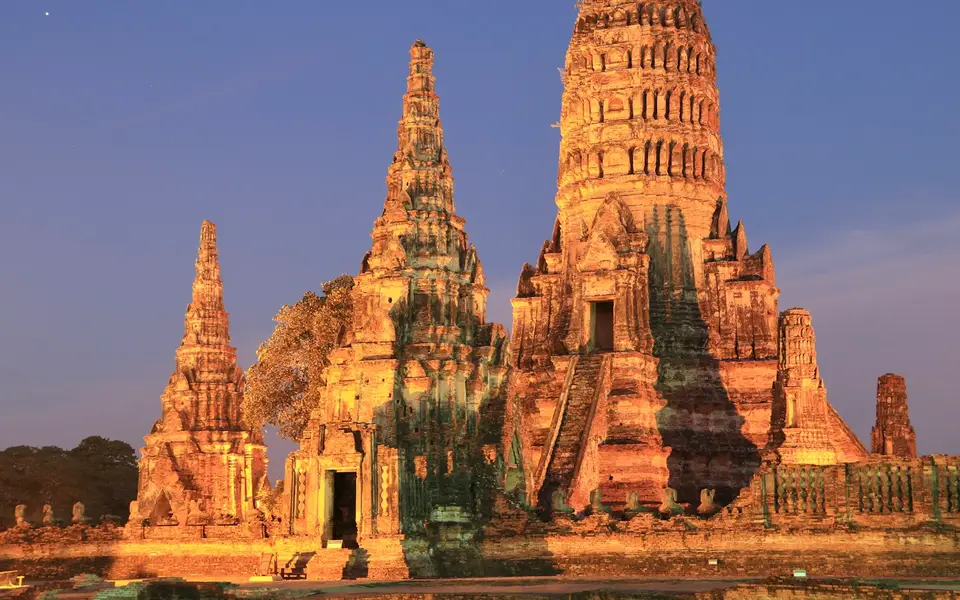 Ayutthaya temples, guided with lunch